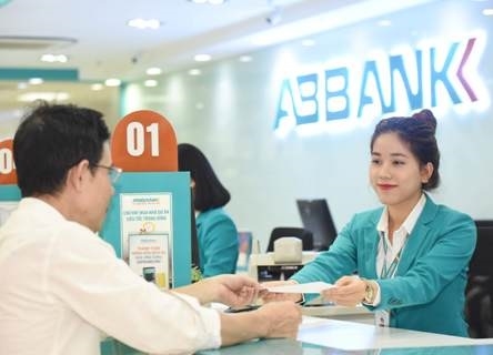 ABBANK áp dụng công nghệ mới trong thanh toán quốc tế