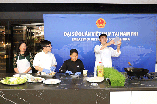 Ấn tượng Việt Nam tại Lễ hội Văn hóa và Ẩm thực ASEAN Festival Day 2019