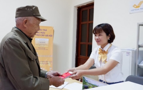 Hà Nội đã chi trả 474,1 tỷ đồng hỗ trợ người dân khó khăn do dịch Covid-19