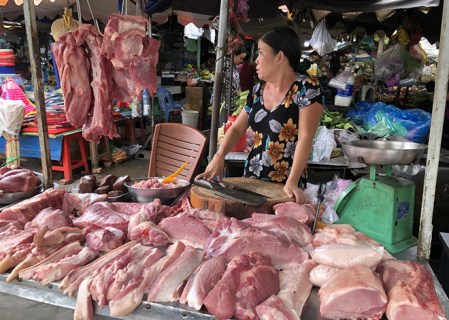 TP. Hồ Chí Minh: Tăng giá bán lẻ thịt heo bình ổn giá | Thời báo ...