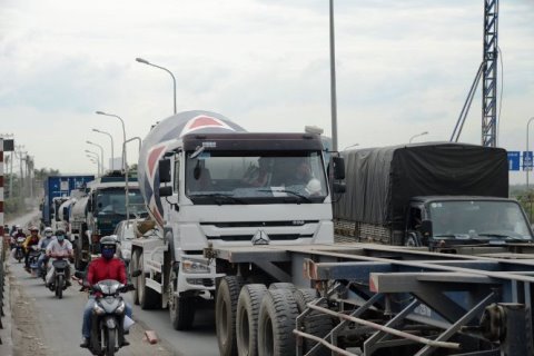 TP. Hồ Chí Minh: Nghiên cứu thu phí hạ tầng cảng biển