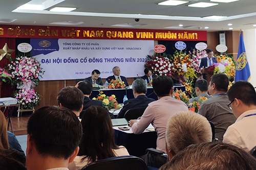 dhcd vinaconex 2020 ban khoan ve dong tien am duoc ly giai