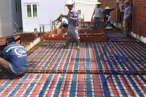 Chi phí xây dựng trong dự toán có tính thêm thuế giá trị gia tăng?