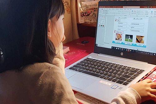 Chương trình bảo vệ và hỗ trợ trẻ em tương tác lành mạnh, sáng tạo trên môi trường mạng