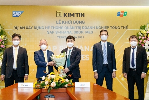 Ký kết hợp đồng dự án chuyển đổi số toàn diện trị giá 5 triệu USD