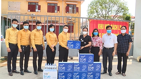 bac a bank ung ho 46 ty dong vao quy vac xin phong chong covid 19