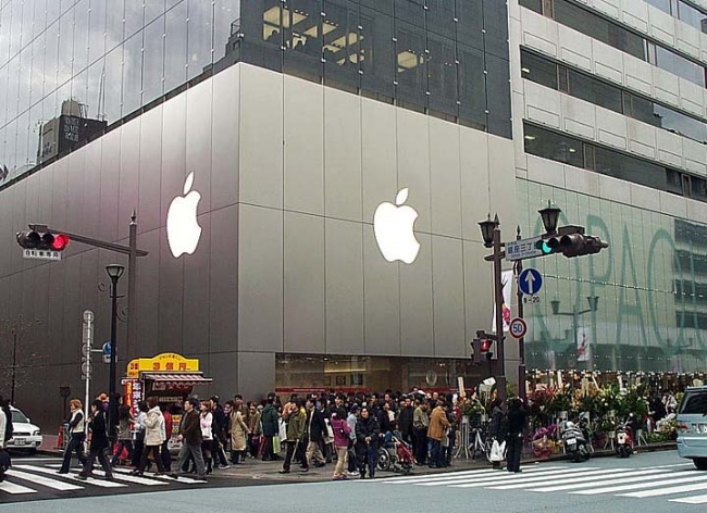 co phieu apple tang 5 bat chap loi nhuan giam 22