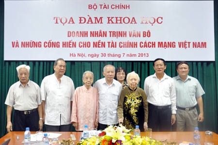 doanh nhan trinh van bo va nhung cong hien cho nen tai chinh cach mang