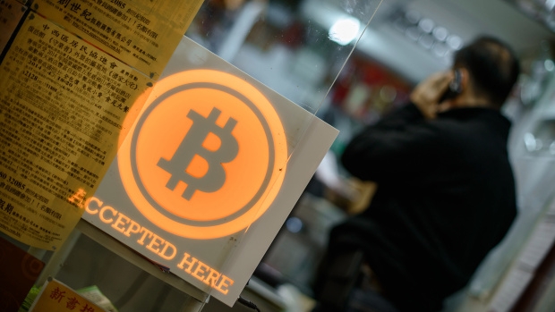 tien ao bitcoin duoc luu hanh tro lai tai bang california