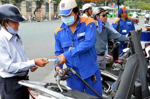 xang giam 331 donglit tu 13 gio hom nay