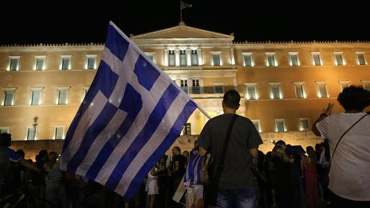 Hy Lạp thông qua gói cải cách thứ 2