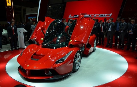 Ferrari chuẩn bị tách khỏi Fiat để lên sàn chứng khoán