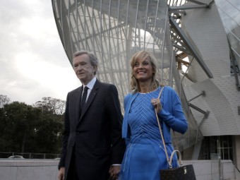 8. Bernard Arnault và Helene Mercier