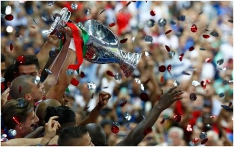 lien doan bong da chau au kiem bon tien tu euro 2016