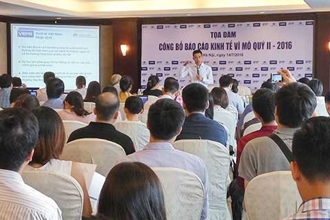 Kinh tế 2016: Tránh nôn nóng để đạt mục tiêu tăng trưởng cao