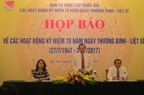 10 nam tro cap 133306 ty dong cho nguoi co cong