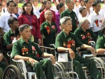 Trao giải cho 38 tác phẩm viết về đề tài thương binh - liệt sĩ