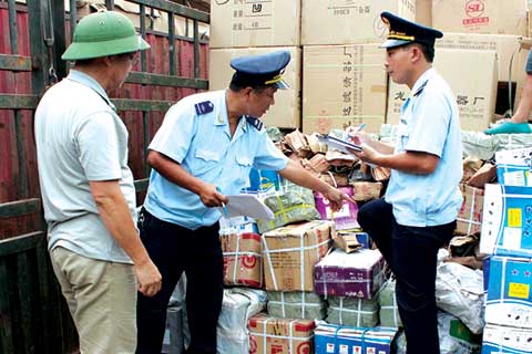 6 tháng đầu năm 2017 các lực lượng chức năng phát hiện,ửlýnghiêmcánbộtiếptaychobuônlậ<strong>số liệu thống kê về sporting gặp arouca</strong> xử lý 88.564 vụ vi phạm