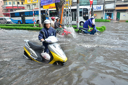 Những điều phải chú ý khi xe tay ga chết máy vì ngập nước