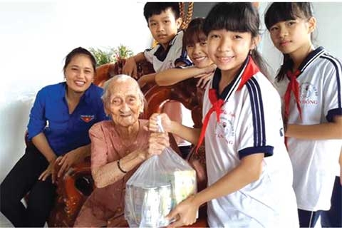 nam 2017 tong kinh phi thuc hien chinh sach nguoi co cong tang 44