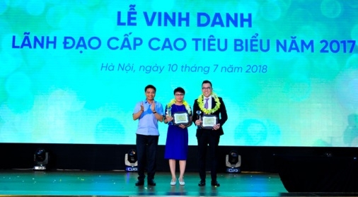 vietinbank vinh danh lanh dao nhan vien tieu bieu nam 2017