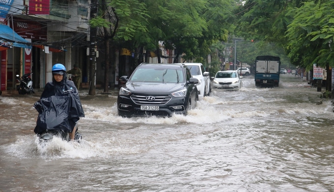 Nhiều vùng ở Bắc Bộ vẫn ngập úng, nguy cơ lũ quét, sạt lở đất