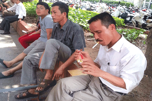 Hiện Việt Nam là một trong những nước có mức thuế thuốc lá rẻ nhất thế giới.