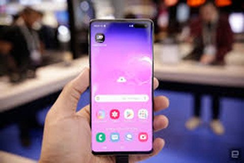 Doanh số bán Galaxy S10 cao hơn 12% so với phiên bản trước