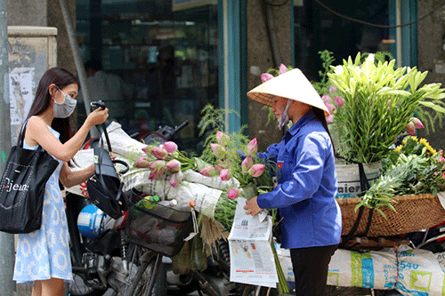 Nắng nóng gia tăng ở Đông Bắc Bộ và Trung Bộ