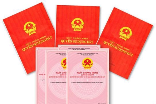 Bộ Tài nguyên và Môi trường đề nghị Hà Nội dừng việc thu hồi ‘sổ hồng’
