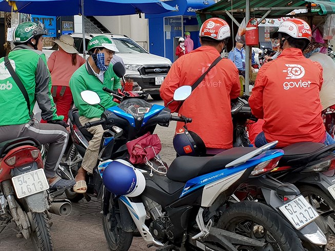 Mừng hay lo?