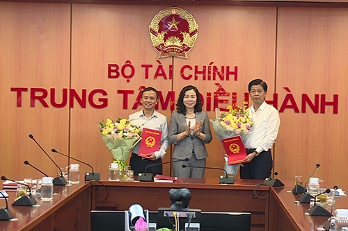 thoi bao tai chinh viet nam va tap chi tai chinh co tong bien tap moi
