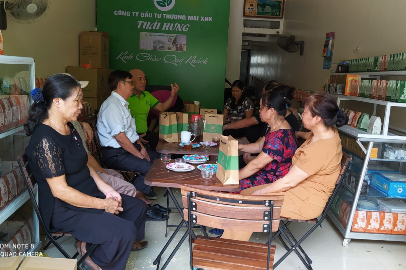 u80 khoi nghiep tu dam me thao duoc