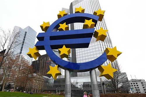 S&amp;P: EU có thể phát hành trái phiếu Xanh để lập quỹ phục hồi kinh tế