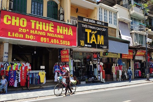 Giá thuê mặt bằng bán lẻ lao dốc