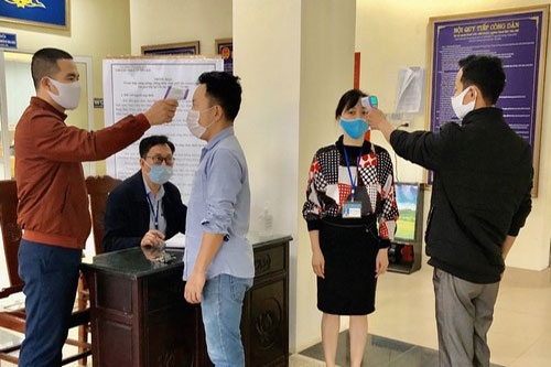 Cán bộ, công chức thuế không được chủ quan trong phòng, chống dịch Covid-19