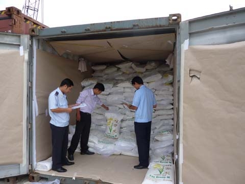 nam 2015 90 hang hoa thong quan khong can kiem tra thuc te
