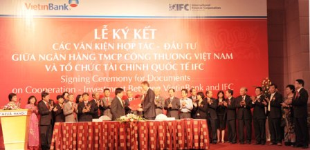 IFC đầu tư vào Việt Nam hơn 800 triệu USD