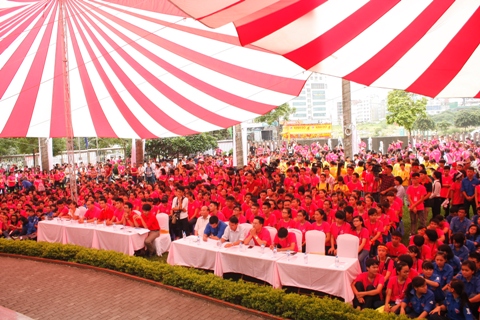 Hơn 5.000 bạn trẻ tham gia Ngày hội Hiến máu Youth Day