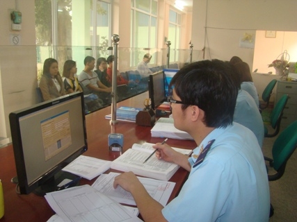 hai quan ha noi thu ngan sach hon 87 nghin ty dong