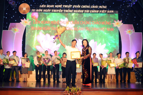 Liên hoan nghệ thuật quần chúng Bộ Tài chính năm 2015 thành công tốt đẹp