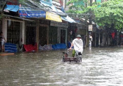 Từ trưa và chiều 4/8, khu vực Đông Bắc Bộ mưa giảm nhanh về diện và lượng