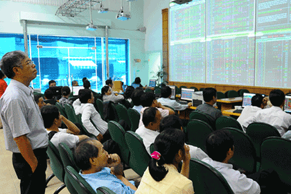 TTCK cuối năm: Đầu tư dài hạn sẽ giảm thiểu rủi ro