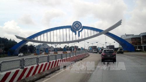 Lập đoàn kiểm tra thu phí trên Quốc lộ 18