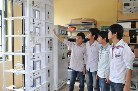 Khó tuyển sinh, trường nghề chuyển hướng bám sát DN