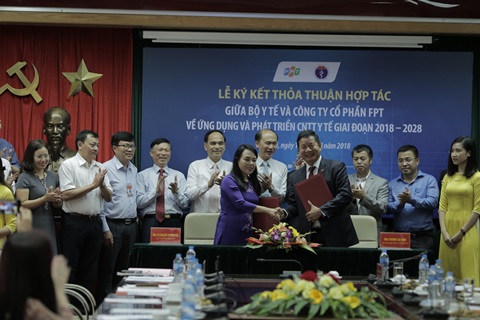 Bộ Y tế và FPT hợp tác phát triển mô hình y tế thông minh