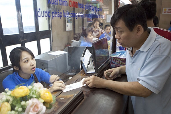 Giá vé tàu giảm mạnh sau cao điểm hè