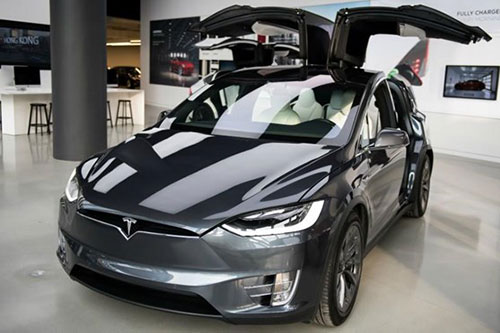 Tesla tăng giá bán ô tô điện tại Trung Quốc do đồng NDT mất giá