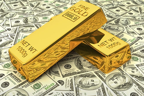 Giá vàng thế giới lần đầu tiên trong lịch sử cán mốc 2.000 USD/ounce