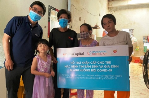 Đà Nẵng: VinaCapital hỗ trợ trẻ bệnh tim chống dịch Covid-19